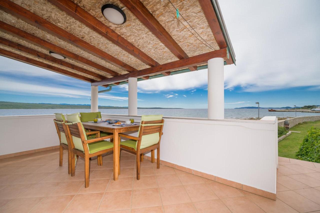 Apartments By The Sea Nerezine, Losinj - 7963 מראה חיצוני תמונה