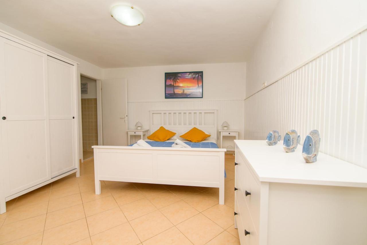 Apartments By The Sea Nerezine, Losinj - 7963 מראה חיצוני תמונה
